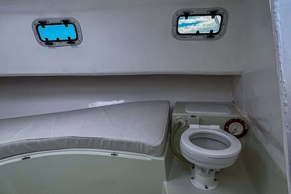28ft Century Boat